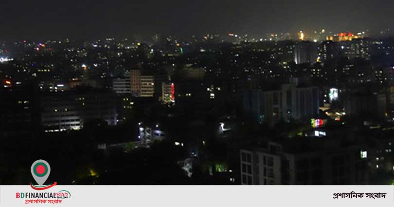 আলো নিভিয়ে কালরাতের বিভীষিকা স্মরণ