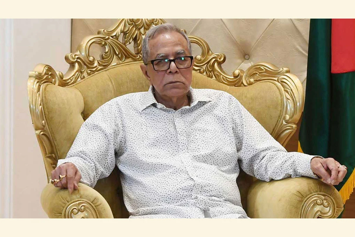 সাবেক রাষ্ট্রপতি আবদুল হামিদের বিরুদ্ধে অনুসন্ধানে দুদক