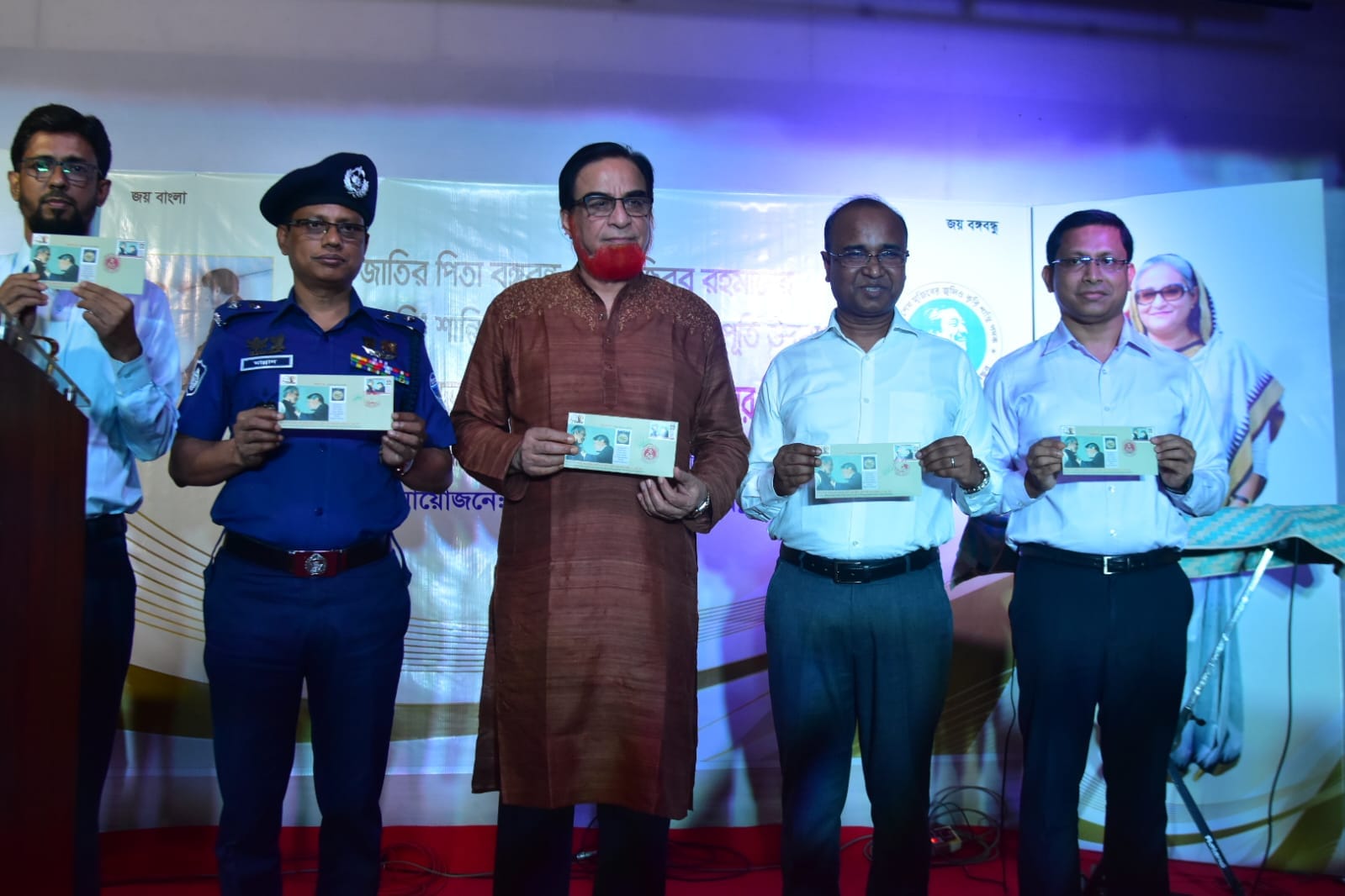 জেলা প্রশাসন, কুমিল্লা এর উদ্যোগে জুলিও কুরি পদক প্রাপ্তির ৫০ বছর পূর্তি উদযাপন উপলক্ষে বিবিধ কর্মসূচির আয়োজন