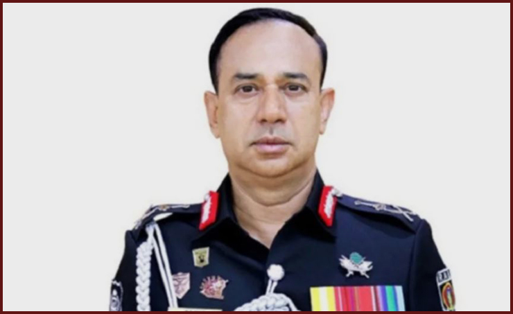 স্ত্রী- দুই মেয়েসহ র‍্যাবের সাবেক ডিজি হারুনের দেশত্যাগে নিষেধাজ্ঞা