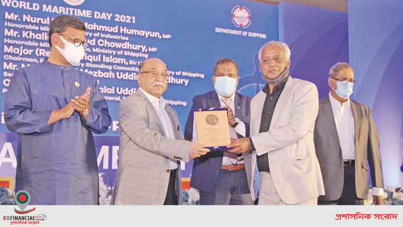 দুইটি মেরিটাইম অ্যাওয়ার্ড পেল এসআর শিপিং