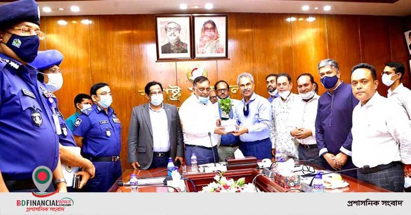 স্বরাষ্ট্রমন্ত্রীর সঙ্গে বিজিএমইএ ও বাংলাদেশ কাভার্ড ভ্যান মালিক সমিতির সভা