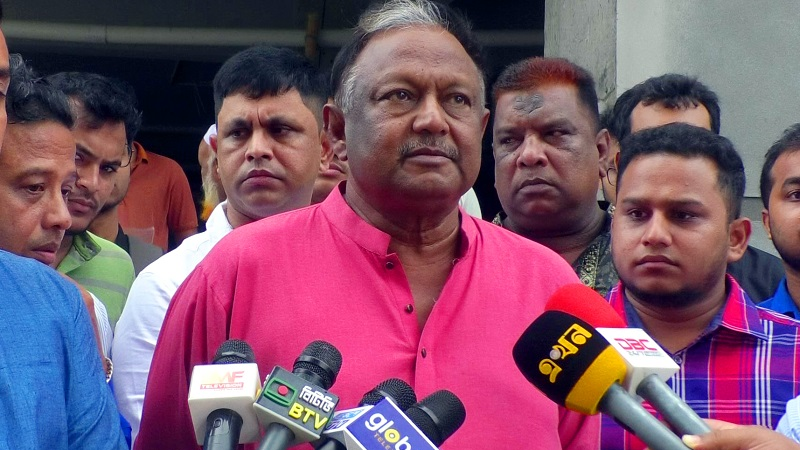 পণ্যের দাম কমছে ধীরগতিতে, কিছু ব্যবসায়ী সুযোগ নিচ্ছে-বাণিজ্যমন্ত্রী