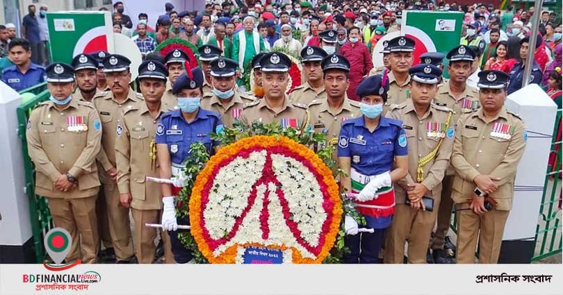 ২৬ মার্চ মহান স্বাধীনতা ও জাতীয় দিবস উপলক্ষ্যে পুষ্পস্তবক অর্পণ