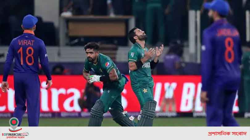 ভারতকে ১০ উইকেটে হারিয়ে প্রথমবার এমন জয় পেল পাকিস্তান