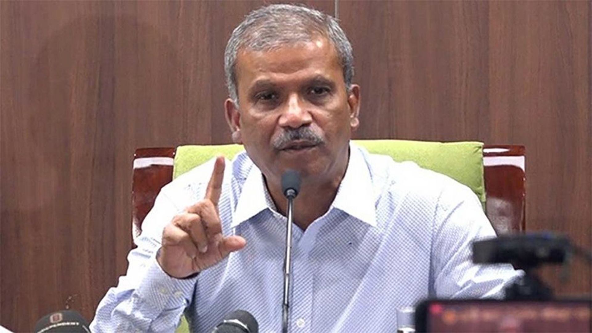 বিচার বিভাগের জন্য আলাদা সচিবালয় এ সরকারের সময়ই হবে: আইন উপদেষ্টা