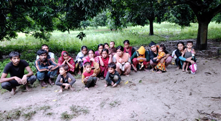 বৃষ্টির মধ্যেই চাঁপাইনবাবগঞ্জ সীমান্ত দিয়ে ২০ জনকে পুশ ইন