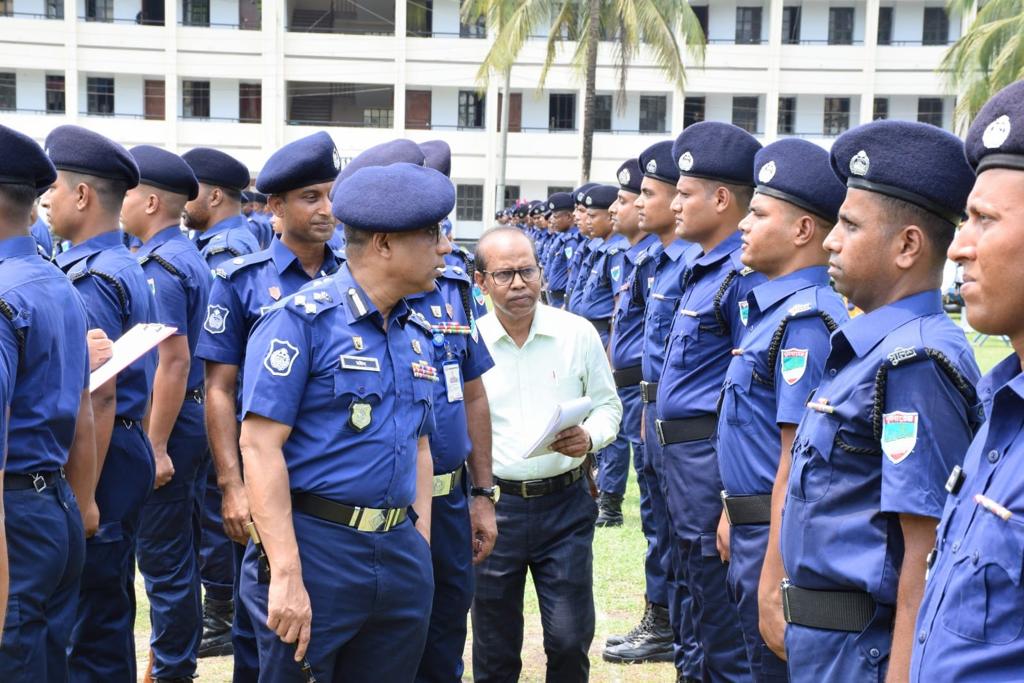 ডিআইজি খুলনা রেন্জের বাগেরহাট জেলা পরিদর্শন