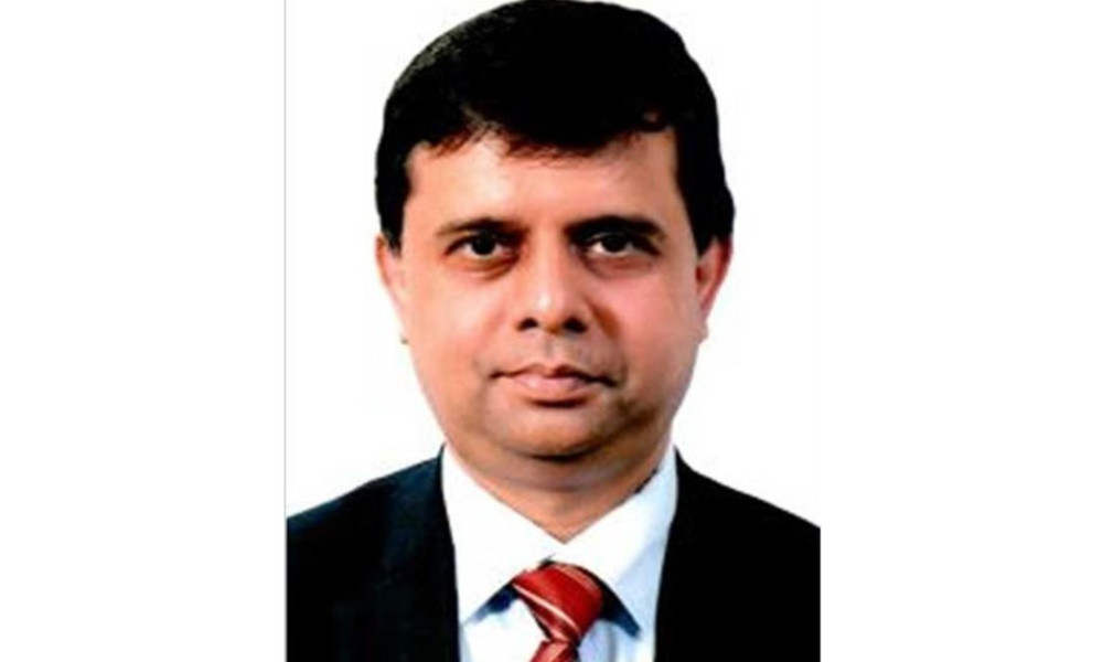 ভোলা দৌলতখানে লকডাউনে বিধি-নিষেধ অমান্য করায় ১০জনের জরিমানা