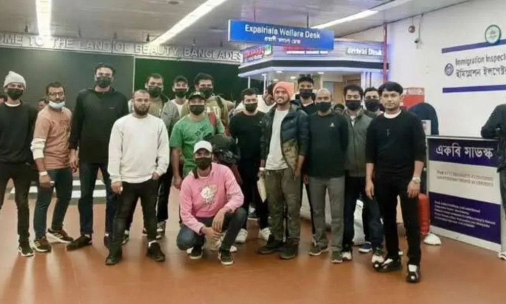 যুক্তরাষ্ট্র থেকে ফেরত পাঠানো হলো আরো ৩৯ বাংলাদেশিকে