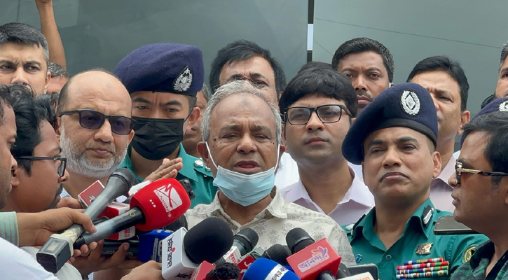 দেশে জঙ্গি নেই, মালয়েশিয়াফেরত ৩ জনের ভিসার মেয়াদ শেষ: স্বরাষ্ট্র উপদেষ্টা