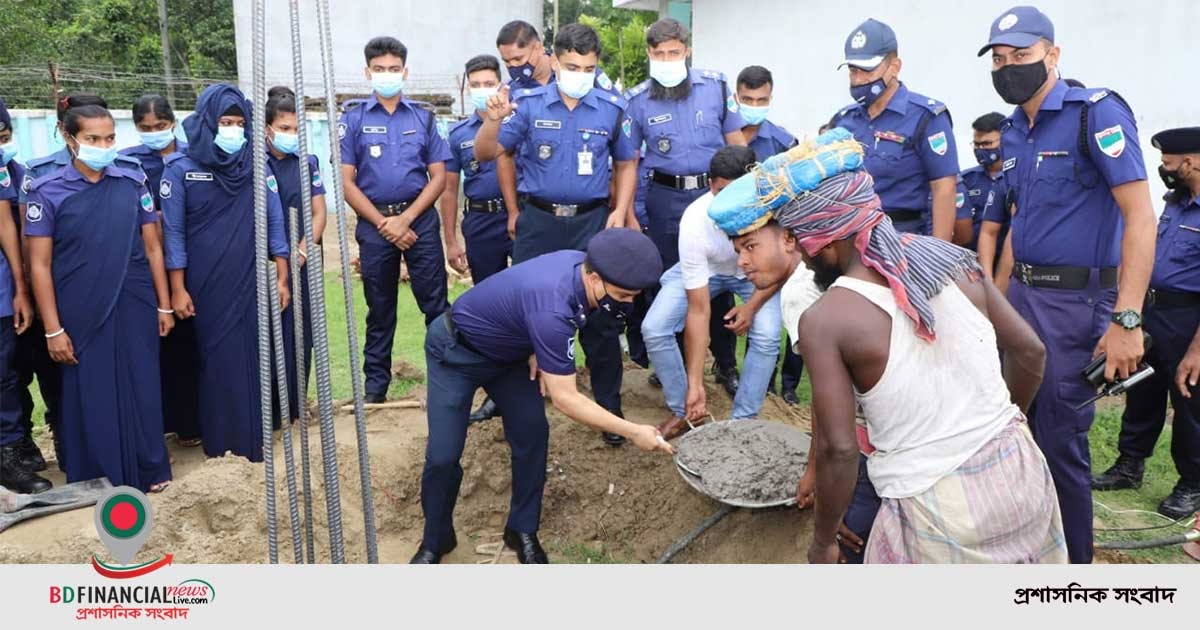ক্রীড়ানুরাগী পুলিশ সুপার জাহিদুল ইসলাম  : চুয়াডাঙ্গায় ভিত্তিপ্রস্তর স্থাপন করলেন  ইনডোর ব্যাডমিন্টন কোর্টের