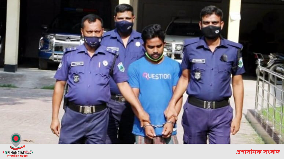 আইজিপি’র নামে হোয়াটসঅ্যাপ আইডি খুলে প্রতারণা, প্রতারক আটক