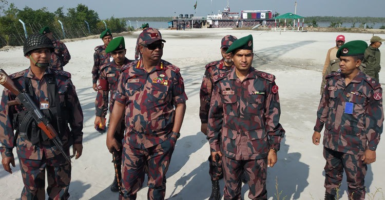সুন্দরবনকে রক্ষায় থাকবে দুটি ভাসমান বিওপি : বিজিবি মহাপরিচালক