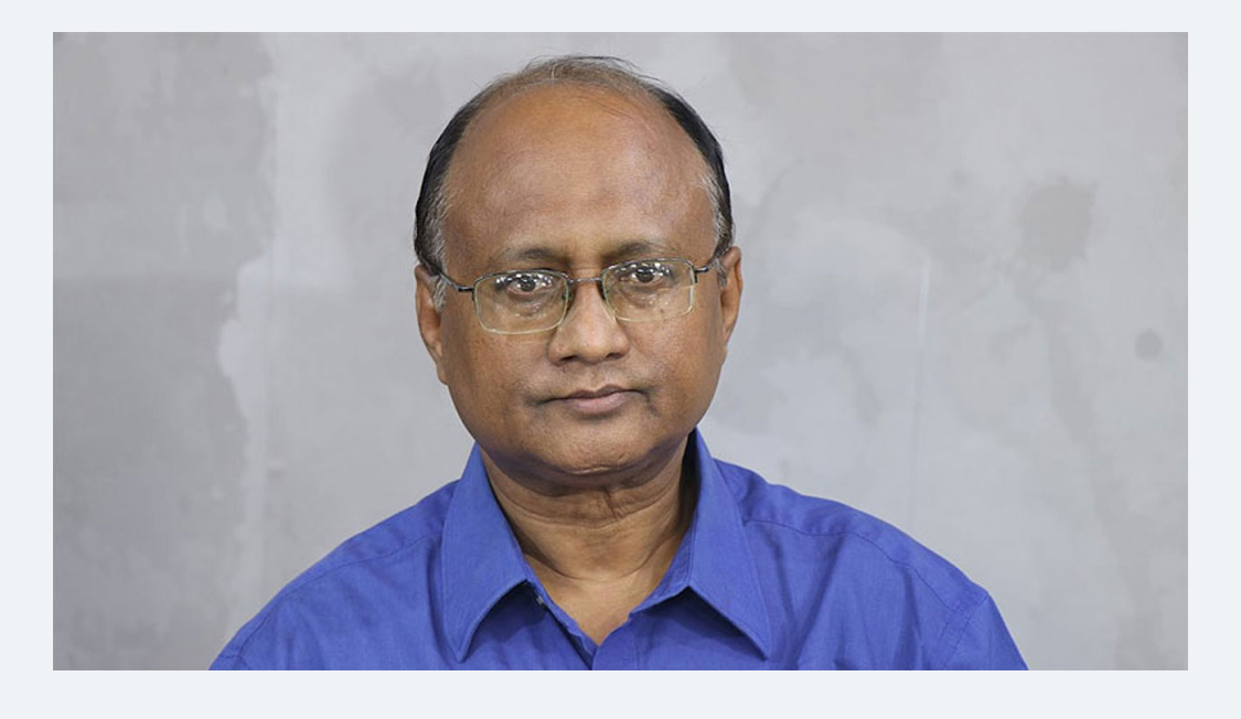দুদক চেয়ারম্যান ও দুই কমিশনারের পদত্যাগ