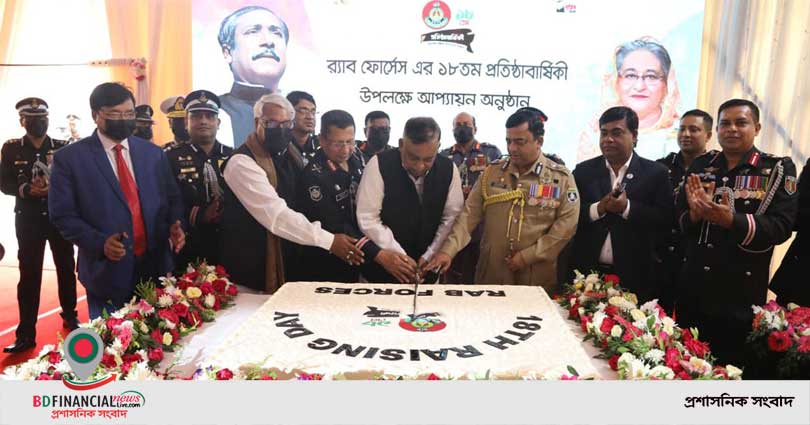 মানবিকতা দিয়ে অপরাধ দমনে সাফল্য দেখিয়েছে র‍্যাব