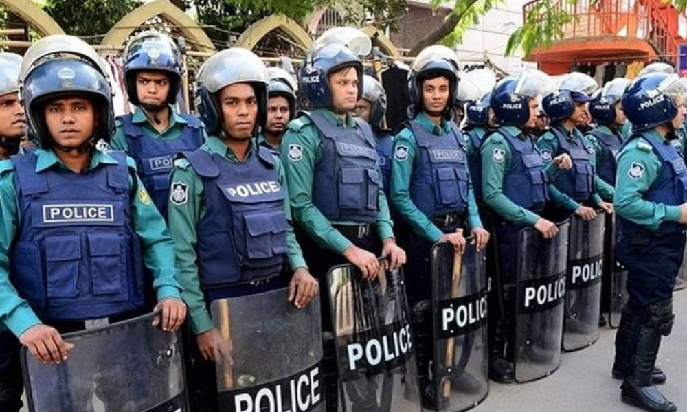 পুলিশ কনস্টেবল পদে আবেদন শুরু ৫ মার্চ, লাগবে যে যোগ্যতা
