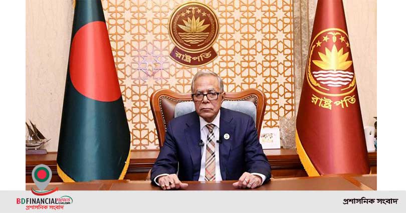 সড়ক অবকাঠামো উন্নয়নের সাথে সাথে নিরাপদ সড়ক নিশ্চিত করা অত্যন্ত জরুরি : রাষ্ট্রপতি
