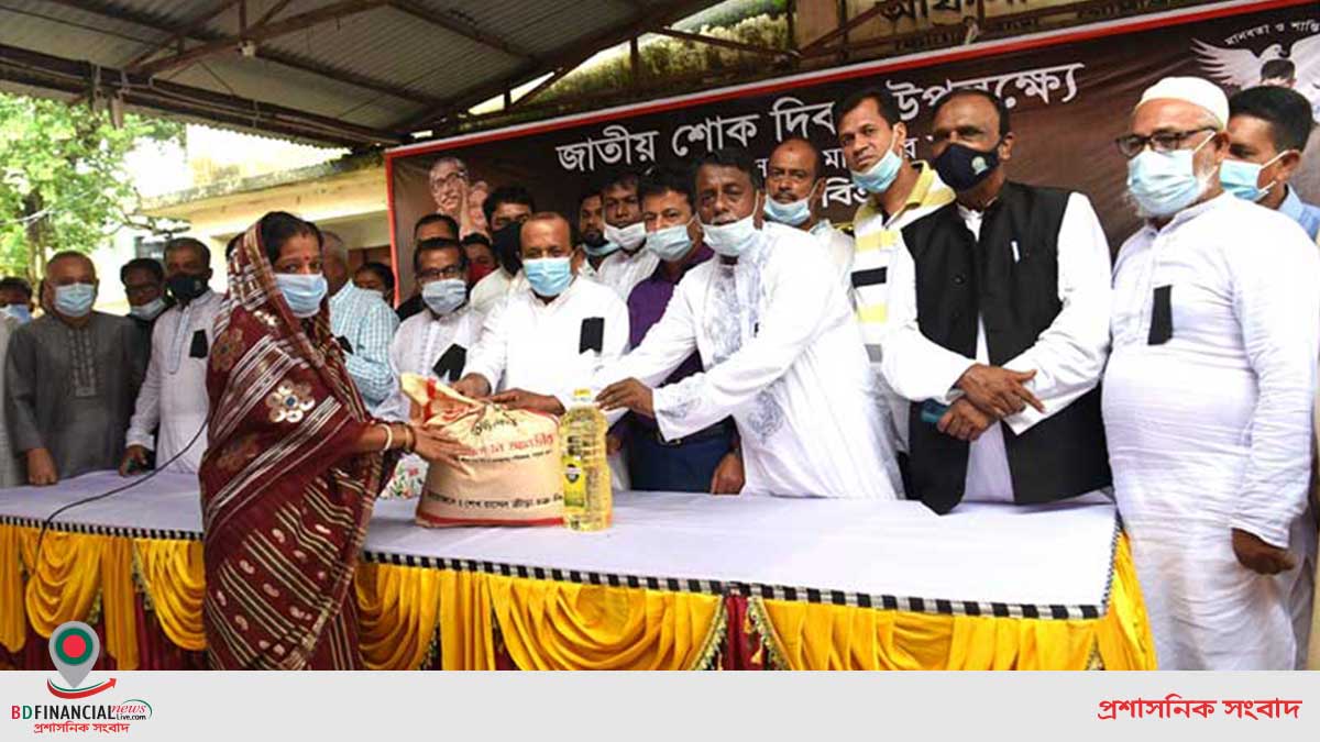 বঙ্গমাতার জন্মদিনে আয়োজন: গোপালগঞ্জে ১০ হাজার পরিবারকে শেখ রাসেল ক্রীড়া চক্রের সহায়তা