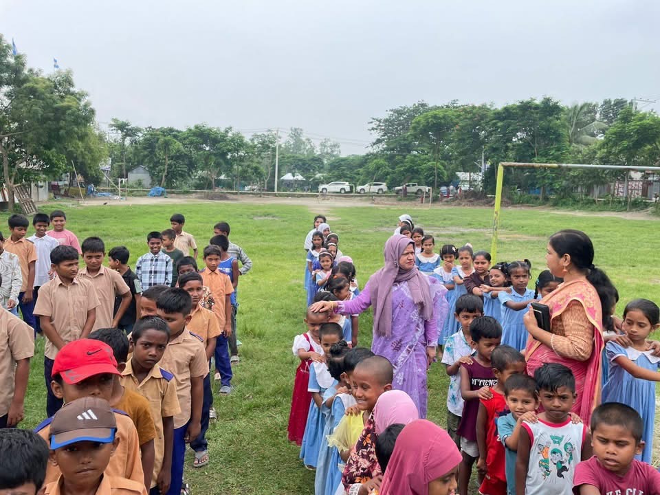 মুন্সীগঞ্জ জেলা প্রশাসন প্রাথমিক বিদ্যালয় পরিদর্শন করেন জেলা প্রশাসক