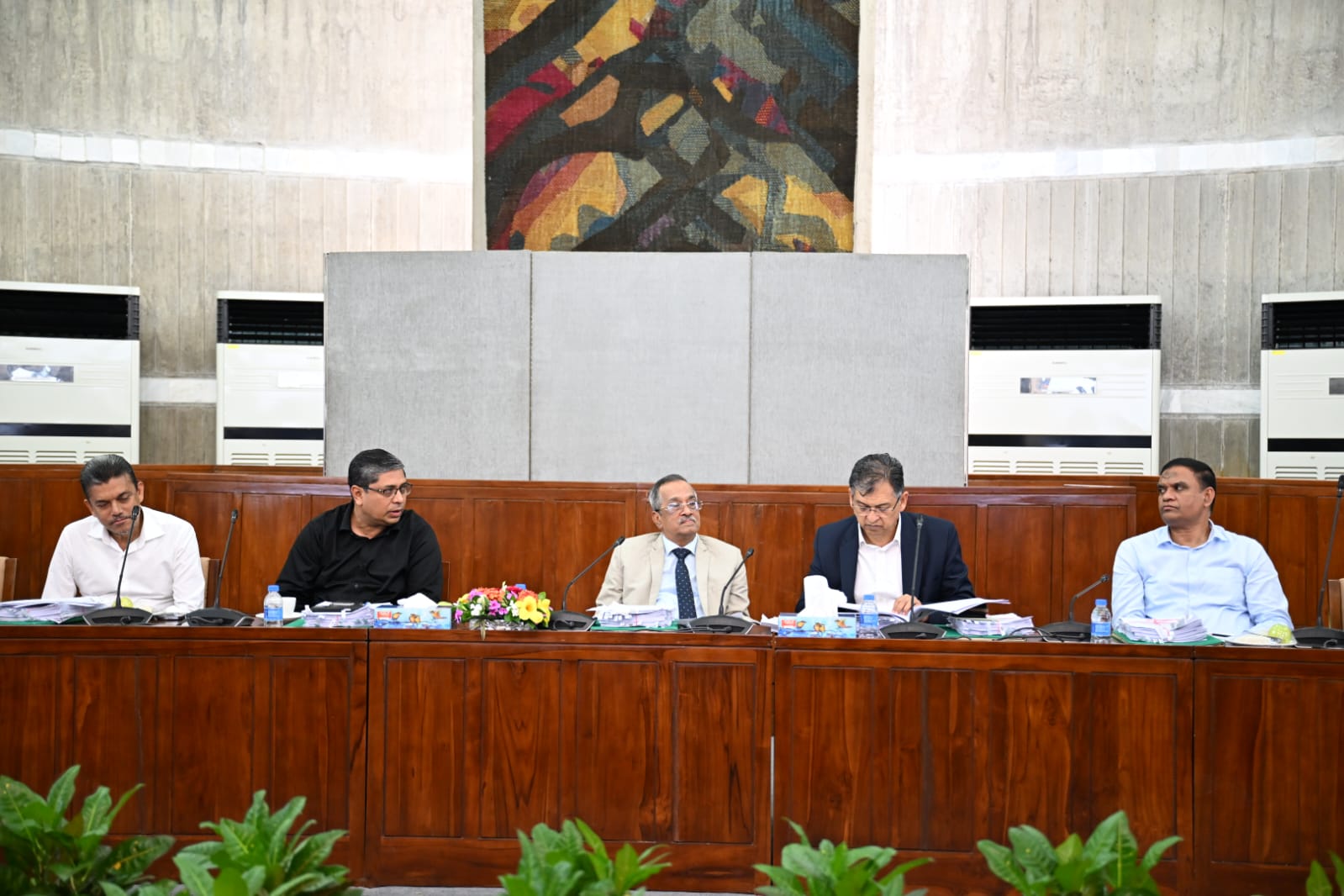 স্বরাষ্ট্র মন্ত্রণালয়ের স্থায়ী কমিটির প্রথম বৈঠক