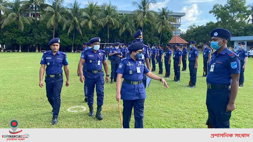 গোপালগঞ্জ জেলা পুলিশ লাইন্স মাঠে মাস্টার প্যারেড অনুষ্ঠিত
