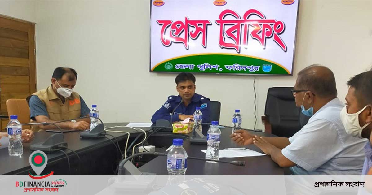 ফরিদপুরে ছয় চোরাই মোটরসাইকেলসহ চোরচক্রের পাঁচ সদস্য গ্রেপ্তার