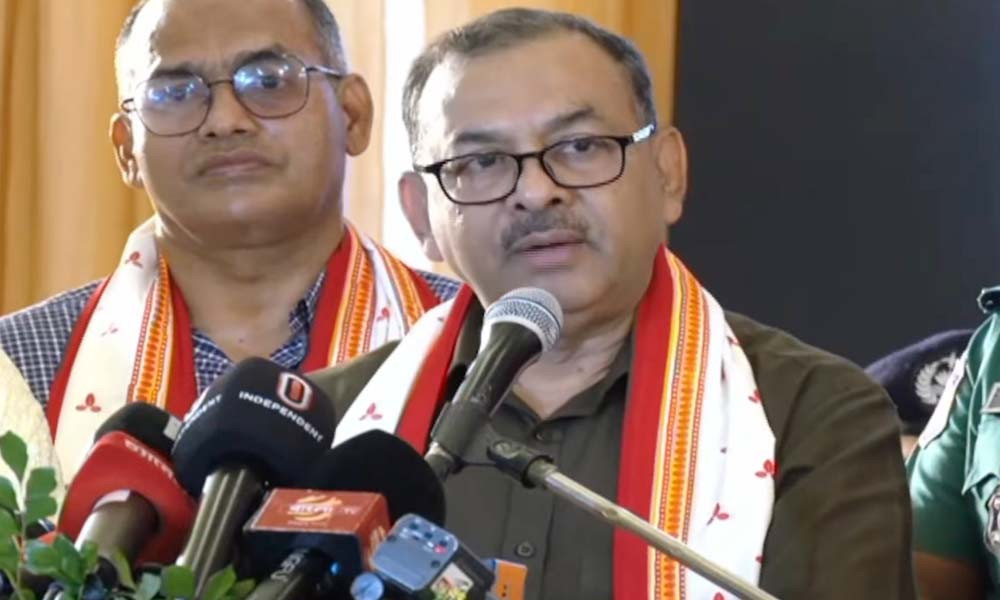 প্রতিমা বিসর্জন ঘিরে কোনো ধরনের নিরাপত্তা ঝুঁকি নেই : ডিএমপি কমিশনার