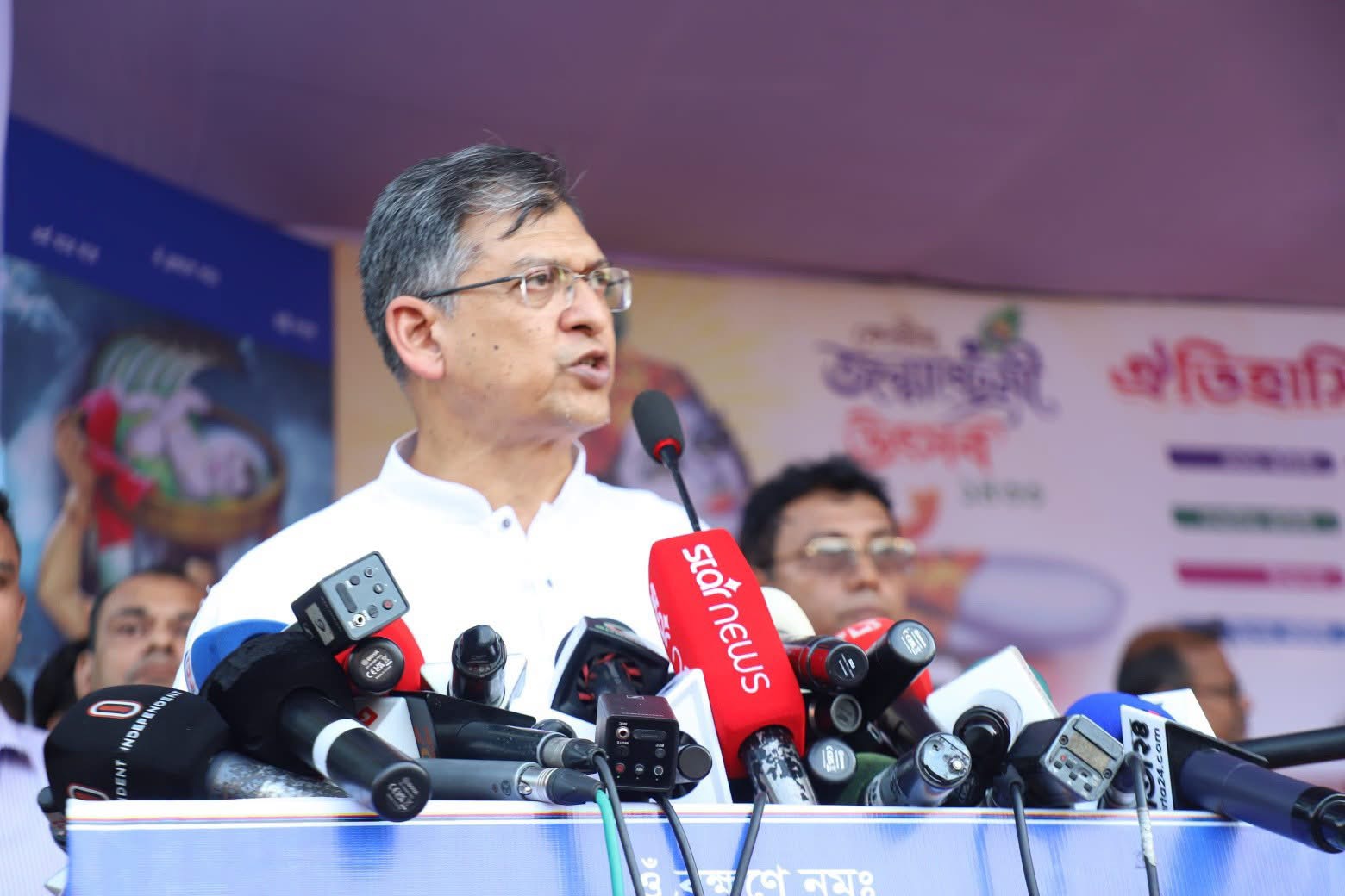 সংখ্যালঘু নয়, নাগরিক পরিচয়েই সবাই সমান অধিকার ভোগ করবে- স্বরাষ্ট্রমন্ত্রী