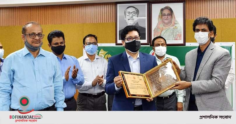 দেশপ্রেম ও জনসেবার মানসিকতা নিয়ে কাজ করতে হবে: জনপ্রশাসন প্রতিমন্ত্রী
