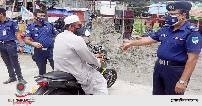 নবম দিনের লকডাউনে ঢিলেঢালা ভাব: মানুষ ছিল বাইরে