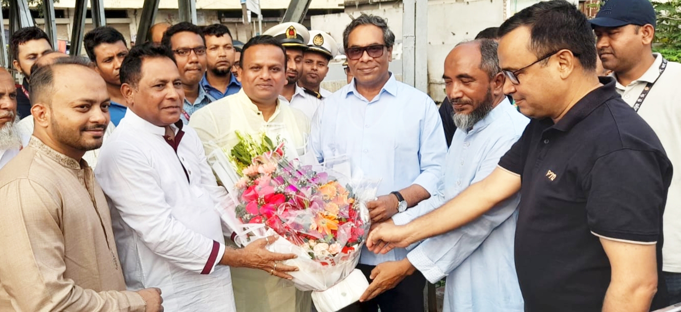 ভাসমান হাসপাতালে রূপান্তর হচ্ছে বিআইডব্লিউটিসির ৩ জাহাজ