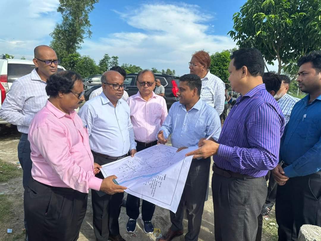 তিস্তা সেচ প্রকল্পের ১ম পর্যায়ের কাজ পরিদর্শন করেন পানি সম্পদ মন্ত্রণালয়ের সচিব নাজমুল আহসান