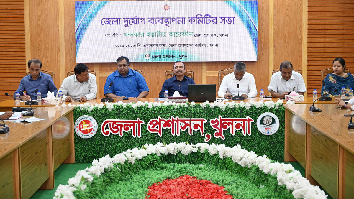 খুলনায় খোলা হয়েছে নিয়ন্ত্রণ কক্ষ, প্রস্তুত ১১৬টি মেডিকেল টিম