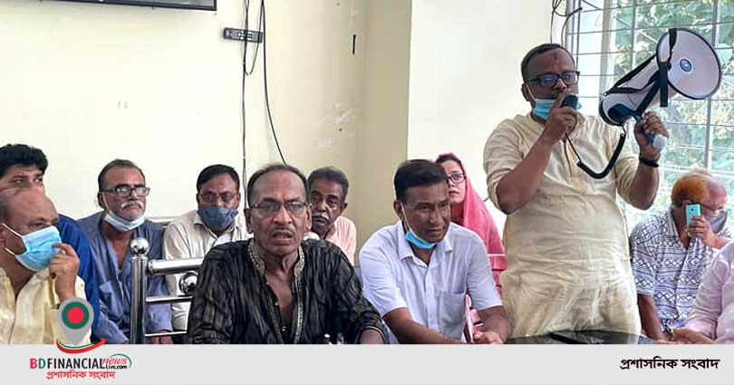 শিবগঞ্জে প্রার্থী বাছাইয়ে আ’লীগের কর্মী সভা
