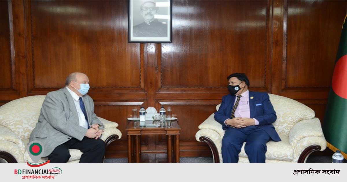 বাংলাদেশ রাশিয়া থেকে ৫০ লাখ স্পুটনিক-ভি আমদানি করতে আগ্রহী: পররাষ্ট্রমন্ত্রী
