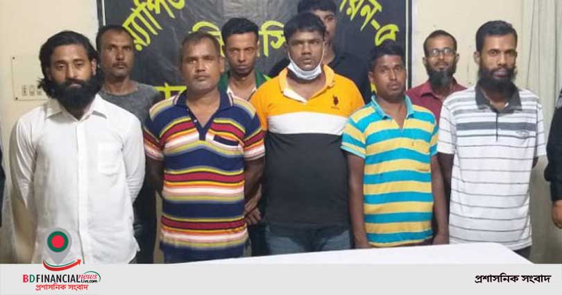 র্যাবের হাতে মানবপাচার চক্রের ১৬ সদস্য আটক