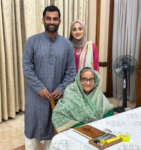 প্রধানমন্ত্রীর নির্দেশে অবসরের সিদ্ধান্ত প্রত্যাহার তামিমের