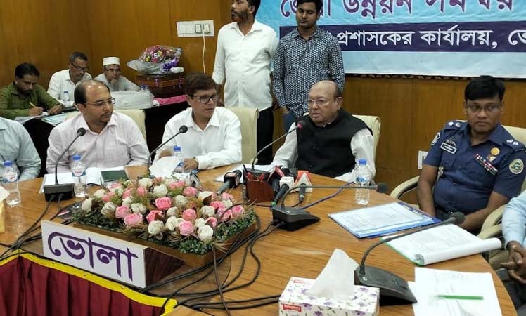 প্রধানমন্ত্রী দেশের উন্নয়নে নিরলস পরিশ্রম করে চলেছেন : তোফায়েল আহমেদ