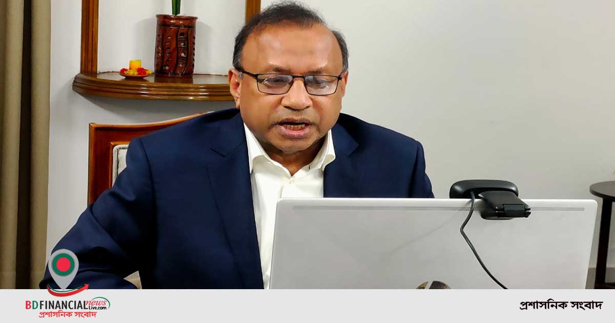 পরিবেশ ধ্বংস এবং পৃথিবীর ভারসাম্য নষ্ট করে উন্নয়ন করলে সে উন্নয়ন টেকসই হবে না : স্থানীয় সরকার মন্ত্রী
