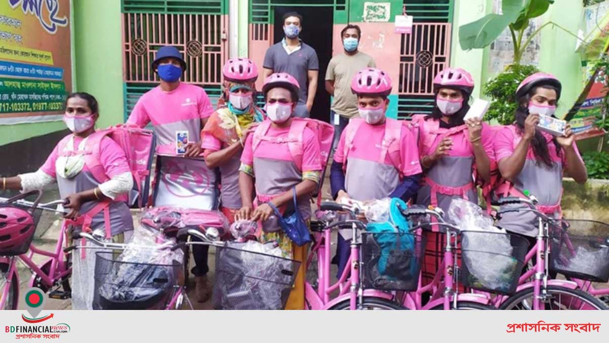 কর্মসংস্থানের সুযোগ পাচ্ছেন ‘তৃতীয় লিঙ্গের মানুষেরা’