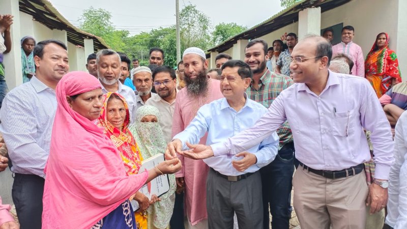আরো ৪০ লাখ মানুষকে ঘর দেবে সরকার