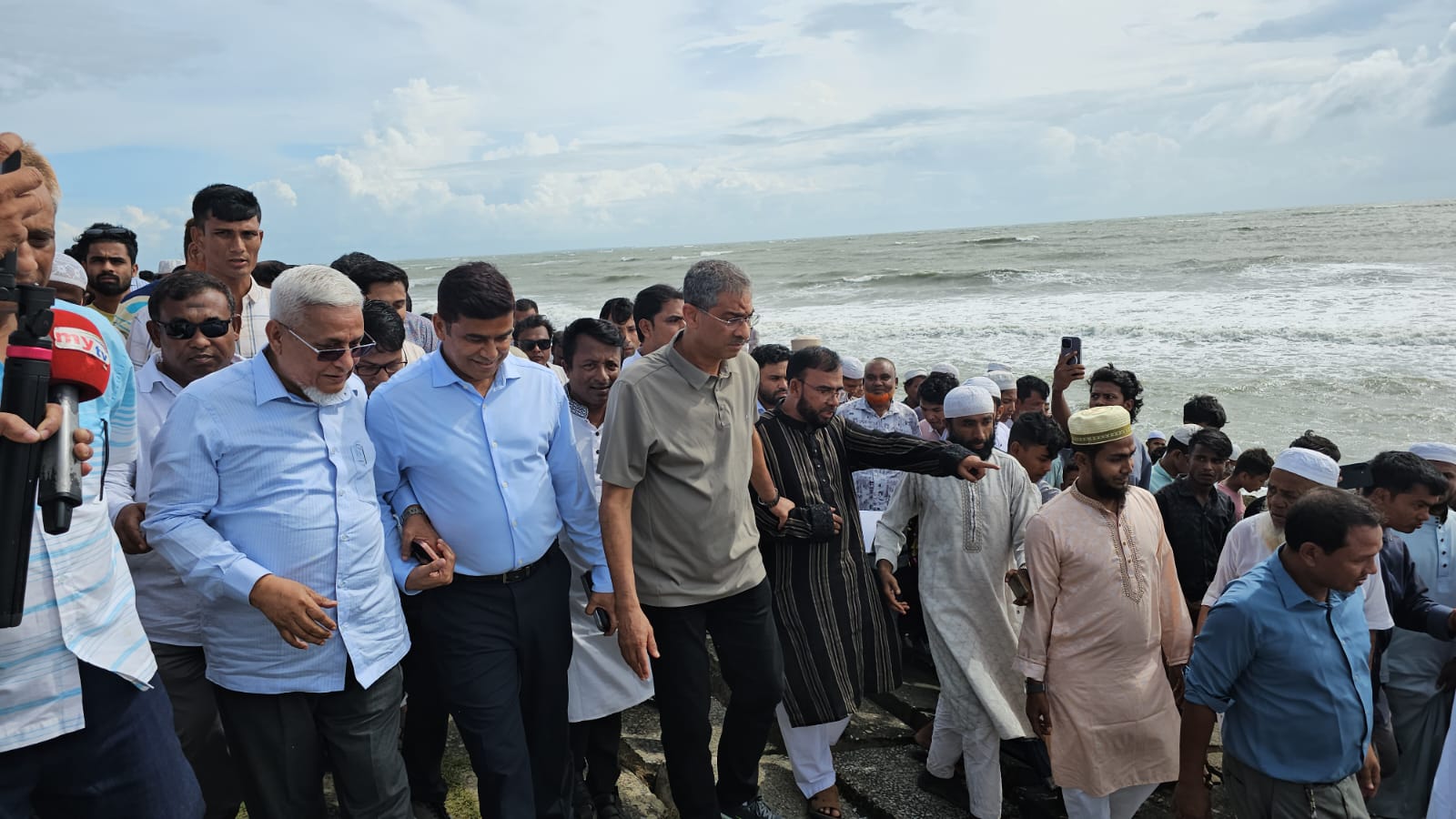 নাফ নদীর পোল্ডার পুনর্বাসন কাজ শেষ করা হবে