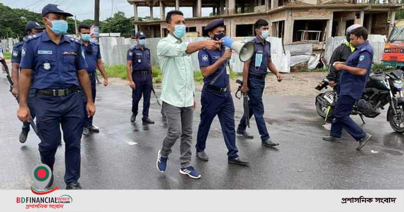 আপনাদের সুরক্ষায় আমরা পথে প্রান্তরে আছি আপনারা ঘরে থাকুন: ইউএনও শেখ জোবায়ের