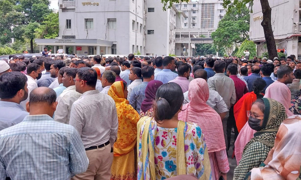 ফের আন্দোলনে নামছেন কর্মচারীরা, সচিবালয়ে কাল গণজমায়েত