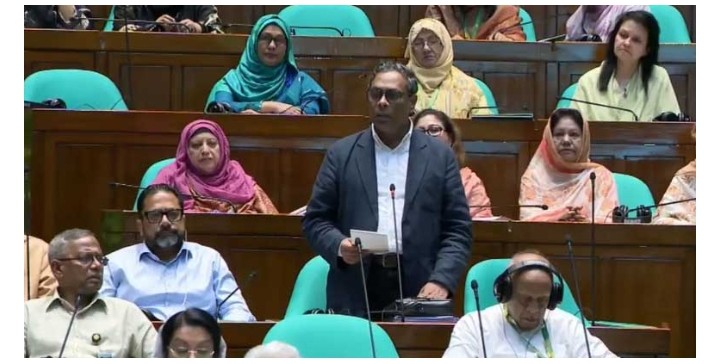 জেলা হাসপাতালকে পূর্ণাঙ্গ করে ঢাকার চাপ কমানো হবে: স্বাস্থ্য প্রতিমন্ত্রী