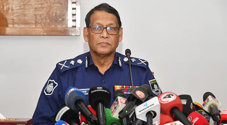 পুলিশ হয়রানি-অপমানের শিকার হচ্ছে, এটা অত‍‍্যন্ত হতাশার: আইজিপি