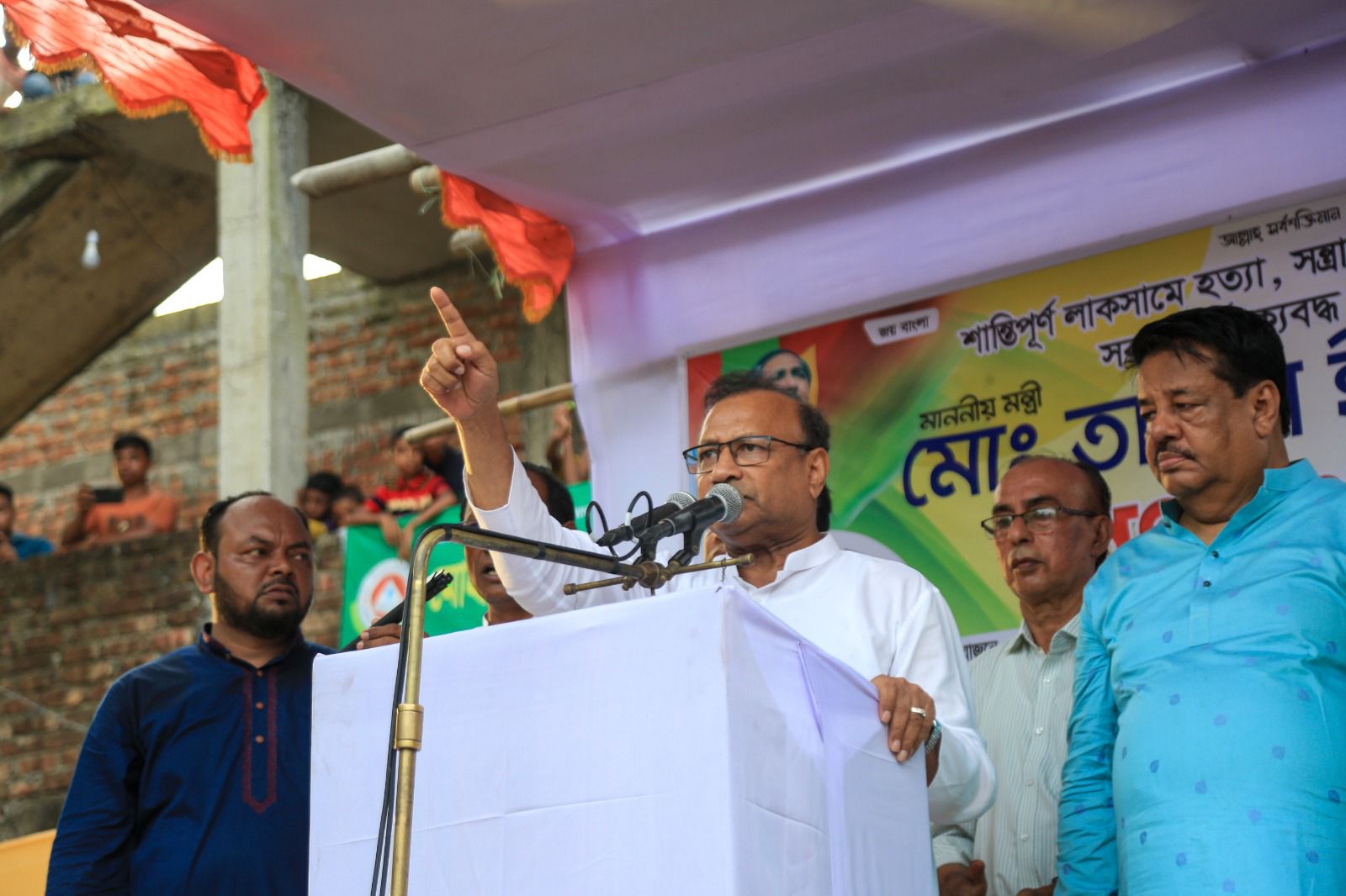 যারা লুটপাট ও সন্ত্রাসের রাজত্ব কায়েম করেছিল জনগণ তাদের ক্ষমতায় দেখতে চায় না : স্থানীয় সরকার মন্ত্রী