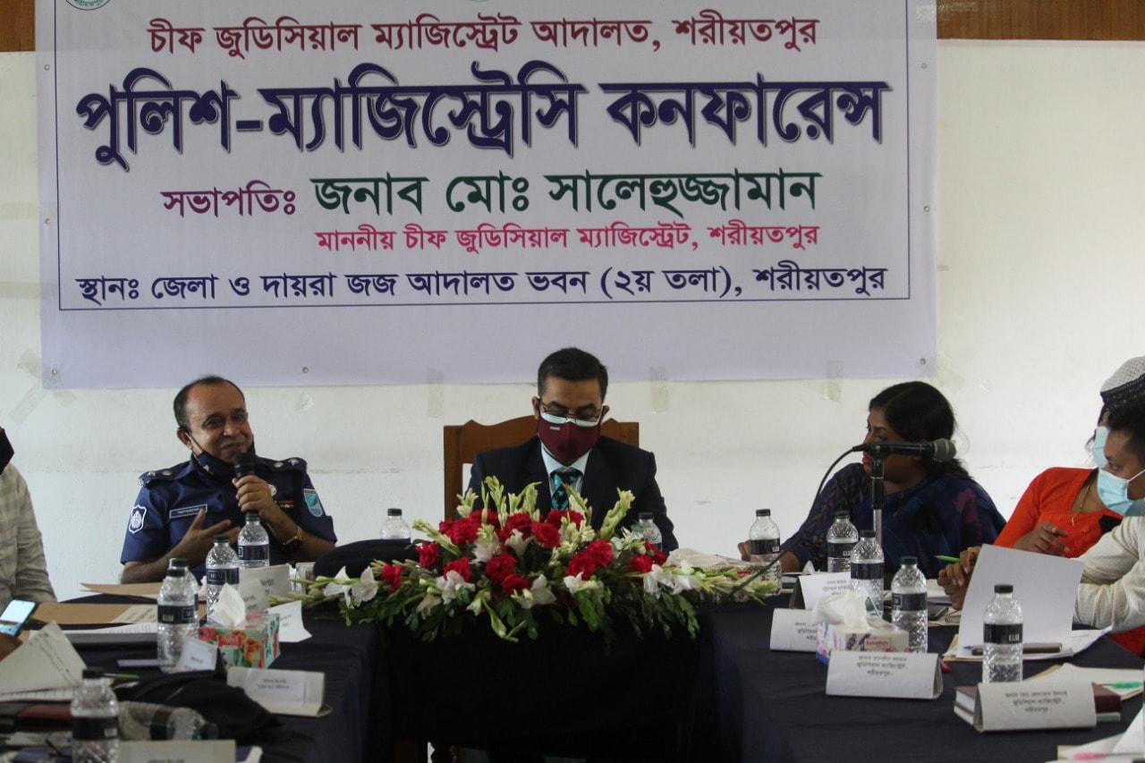 শ্রমিকদের কর্মস্থলে ফেরাতে রোববার দুপুর ১২টা পর্যন্ত বাস ও লঞ্চ চলাচলের অনুমতি