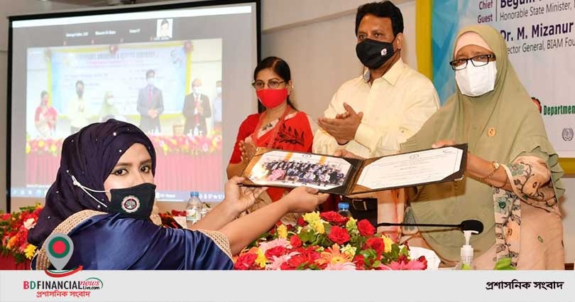 বুনিয়াদী প্রশিক্ষণ কর্মকর্তাদের পেশাগত দক্ষতা বৃদ্ধির অপরিহার্য অনুষঙ্গ: শ্রম প্রতিমন্ত্রী